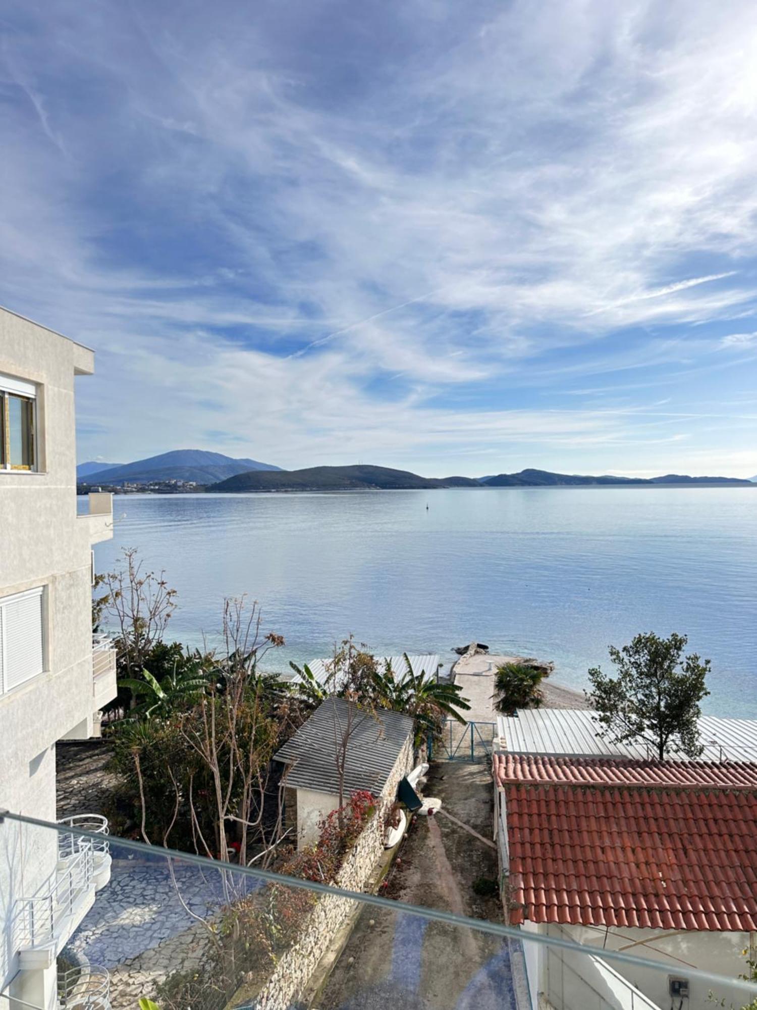 The Hill Sea View Apartment Sarandë Exterior foto